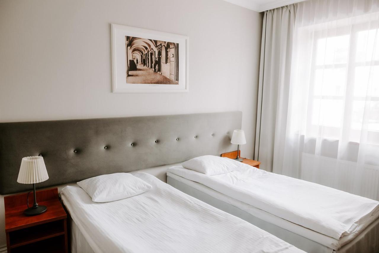 Hotel Senator Zamość Esterno foto